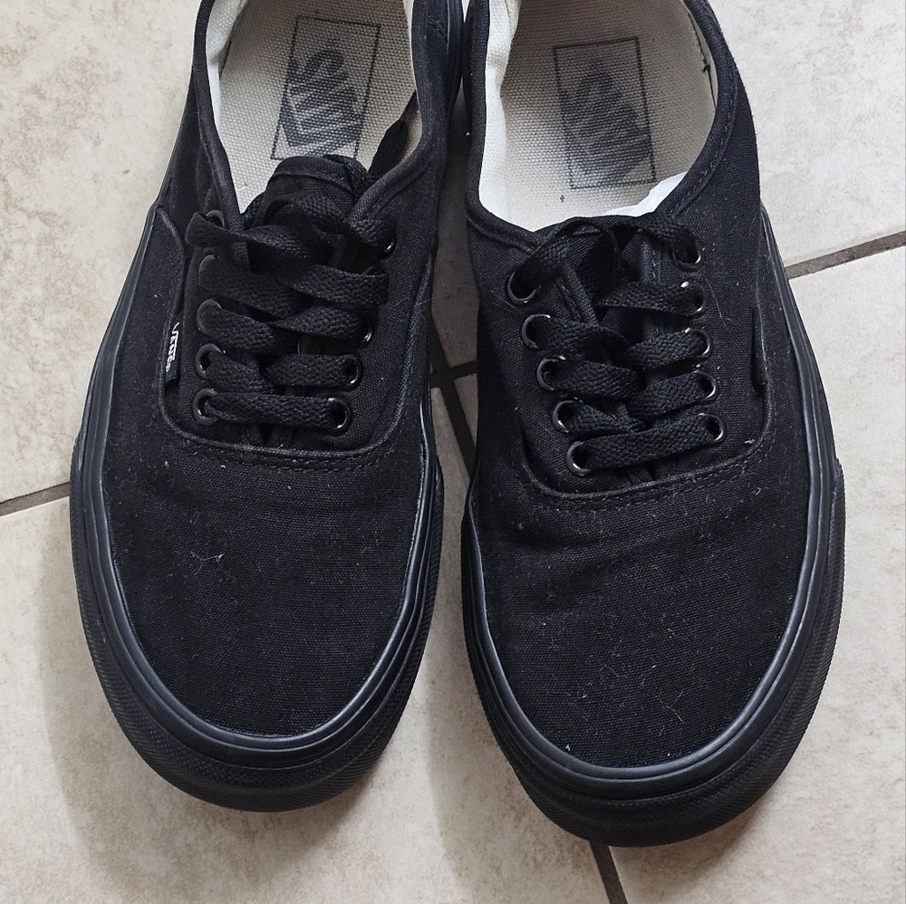 Vans Authentic Black on Black size 9.5